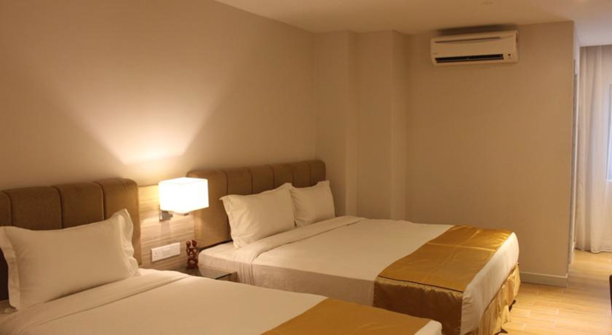 Nu Hotel @ Kl Sentral Kuala Lumpur Kültér fotó